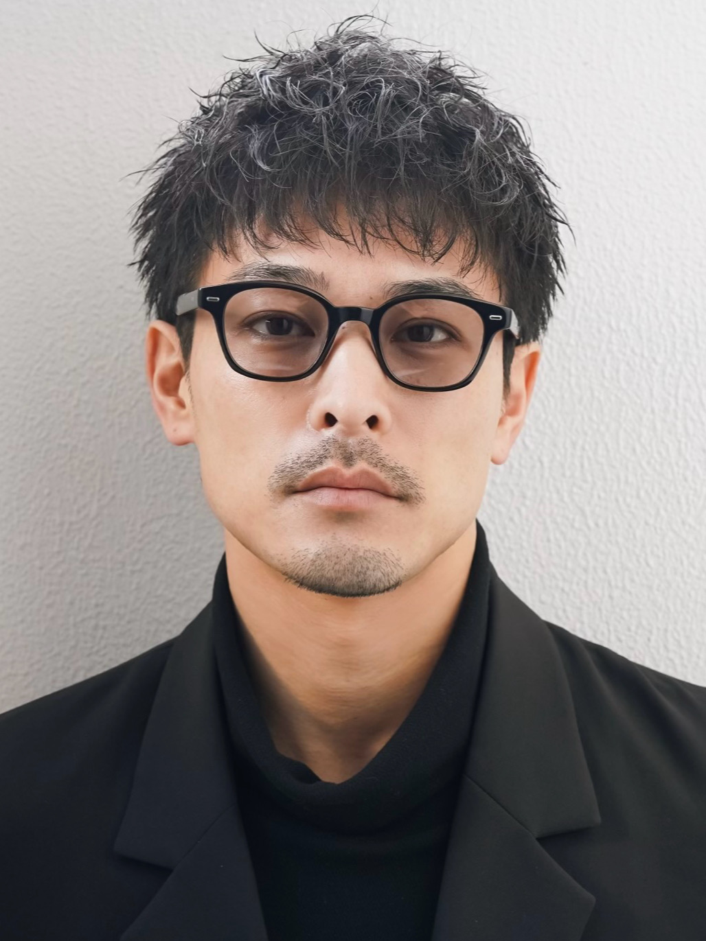 メンズショート　大人　ビジネス　パーマ